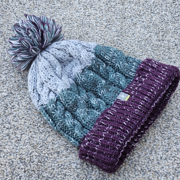 Smartwool Beanie Isto Retro Pom Cable Knit Hat Toque Merino Wool Blend Purple - Picture 1 of 9